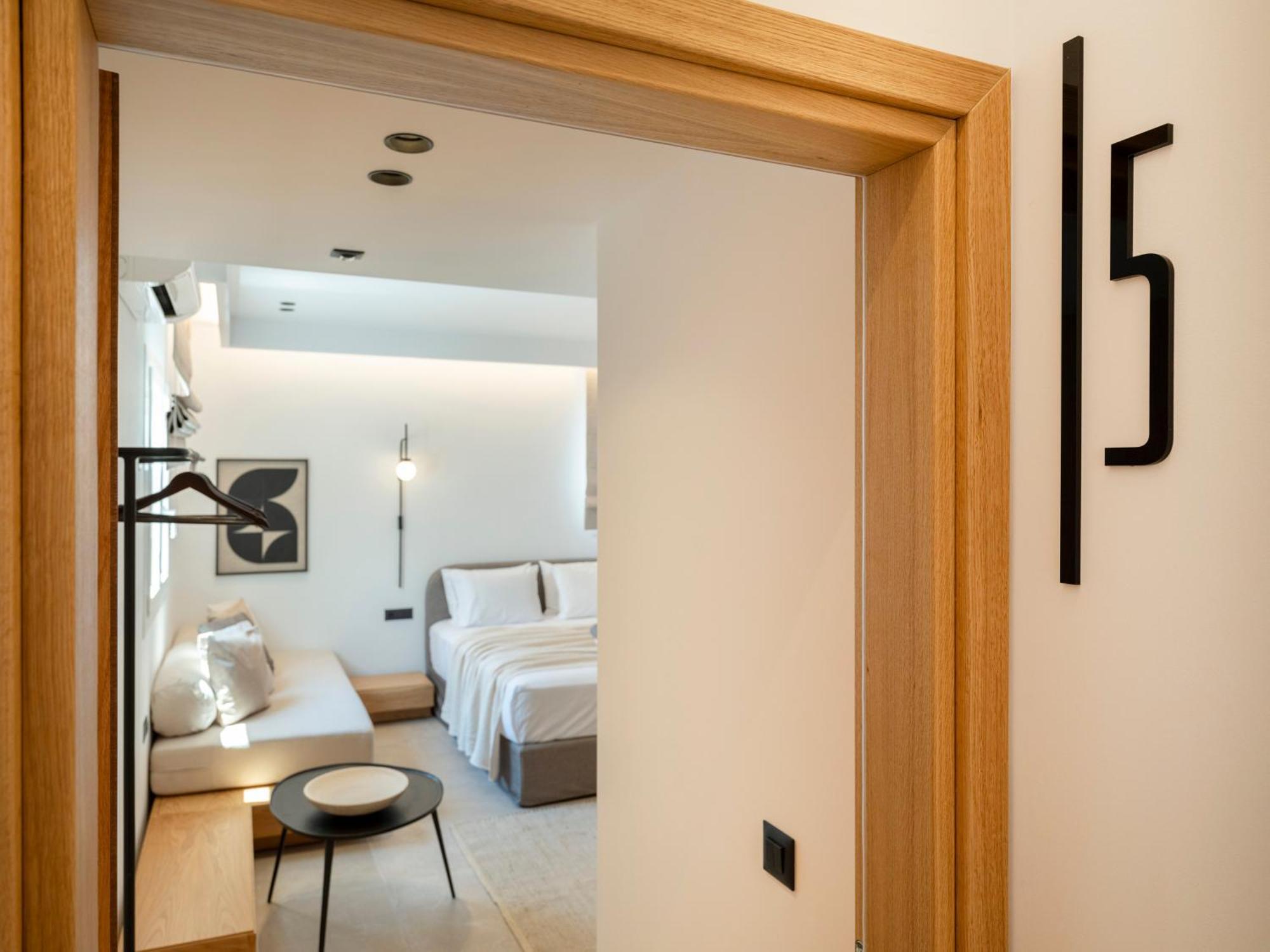 Anemelia Way Of Living Aparthotel Náousa Exterior foto